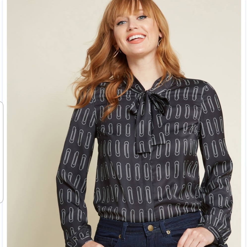 NWOT Modcloth Paperclip Tie Blouse